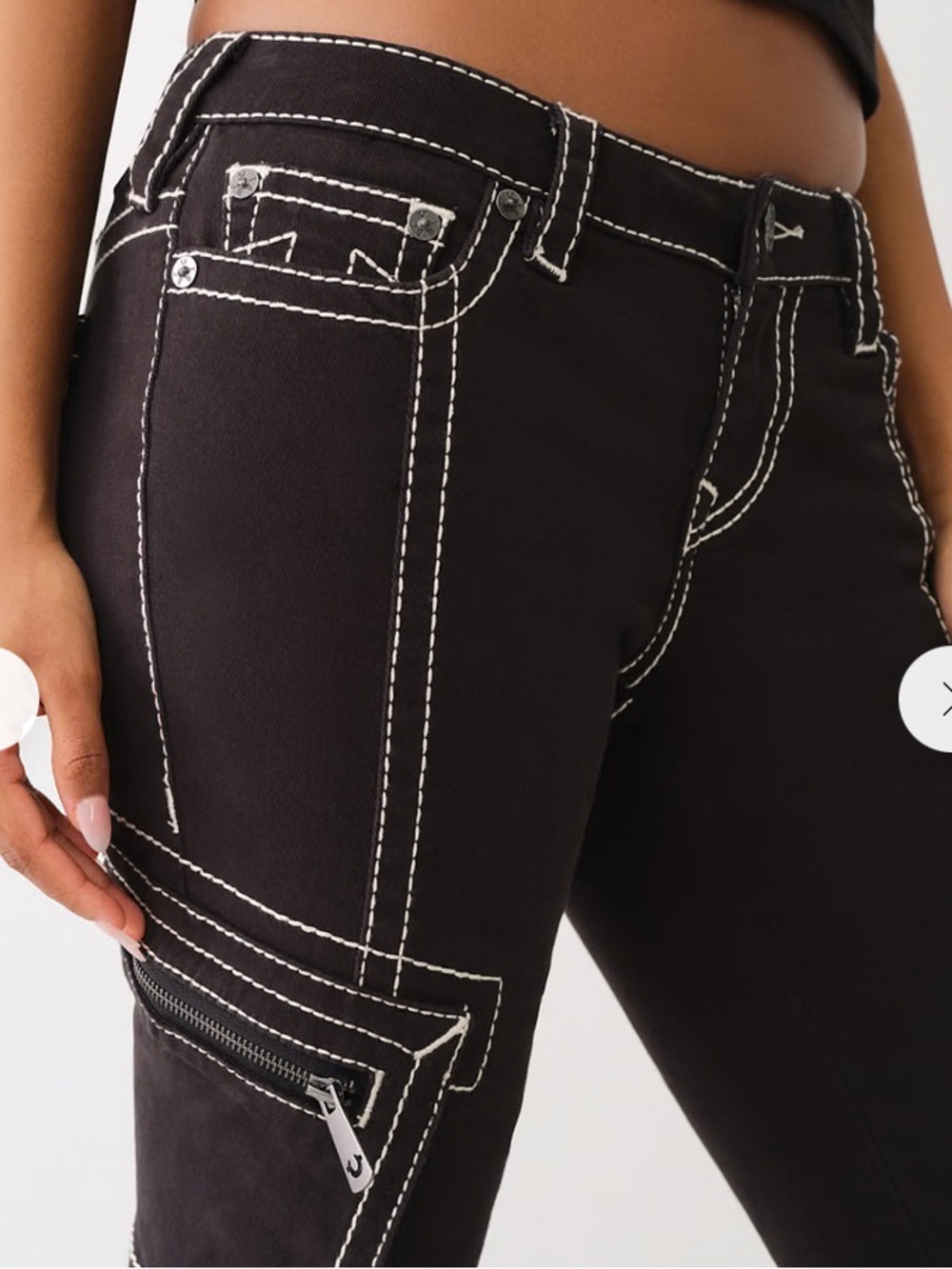 True Religion Becca Low Rise Big T Cargo Bootcut Pants size 29 - Picture 3 of 11